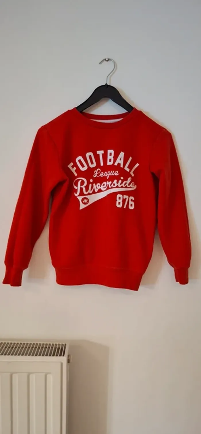 🌟 Sweat-shirt Rouge Basic - Style Sportif 🌟
