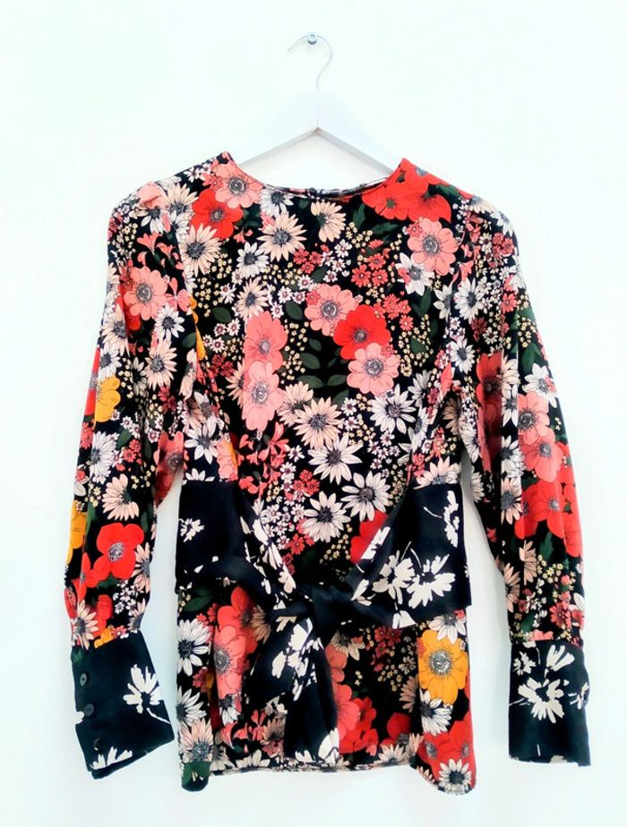 Blouse fleurie Zara taille S - photo numéro 2