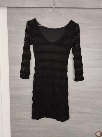 Robe a dentelle noir taille 34