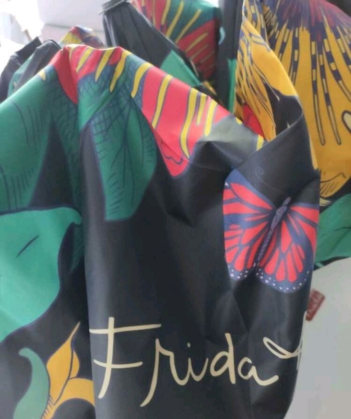 Parapluie frida kalho - photo numéro 5