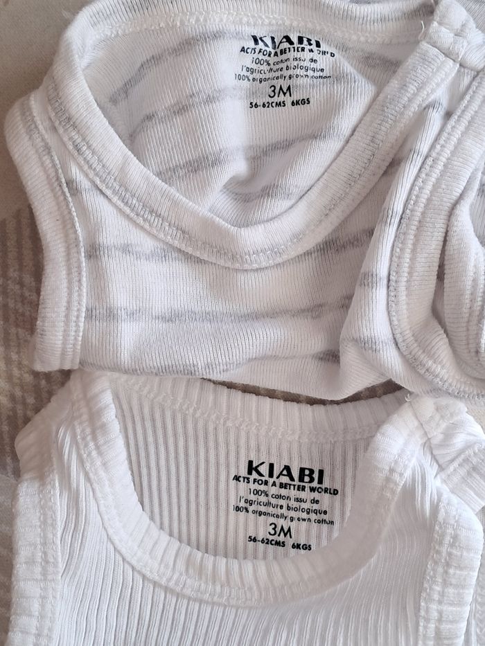 Lot de 2 bodies mixtes 3 mois