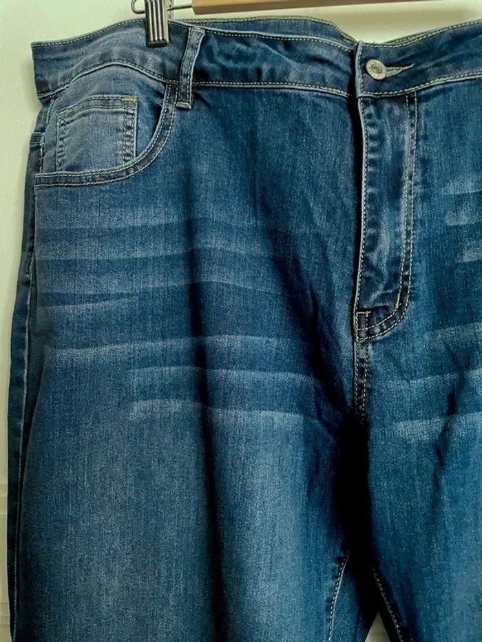 Jeans confortable taille 54 coupe droite UK 26 - photo numéro 4