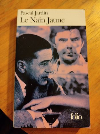 Le nain jaune