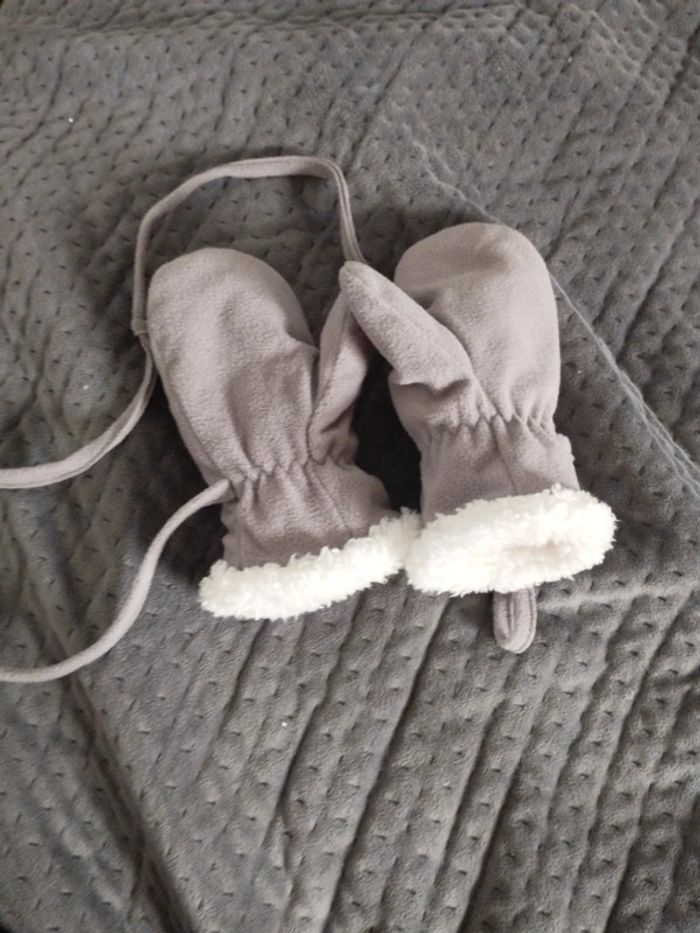 Gant bébé isotoner - photo numéro 2