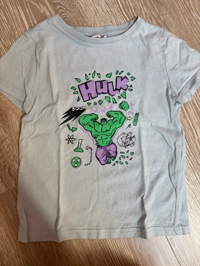 Lot tee-shirts Marvel 5 ans - photo numéro 5