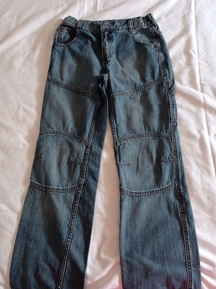 Marque relax taille 12 ans Jean bleu ciel 100 % coton avec poche devant derrière sur le côté voir photos