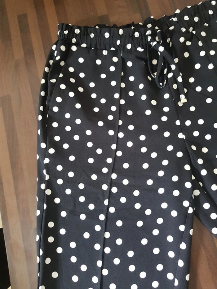 Pantalon fluide léger neuf - photo numéro 2