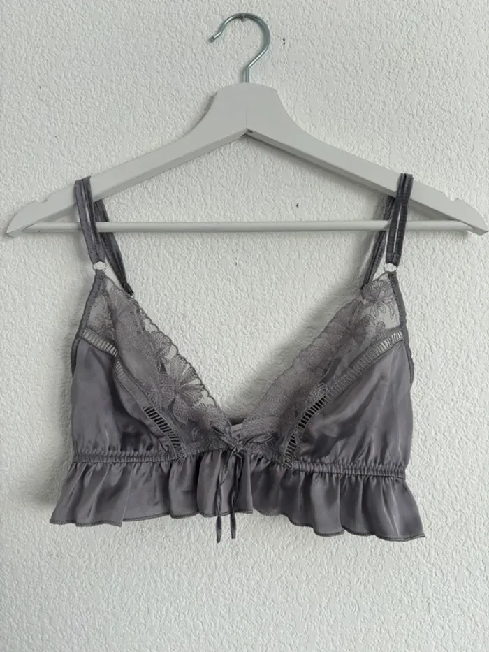 Brassière dentelle