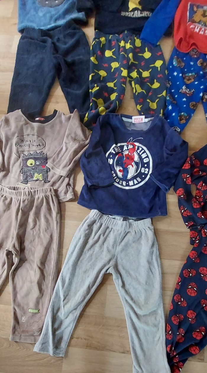 7 pyjamas 3/4ans hiver - photo numéro 4