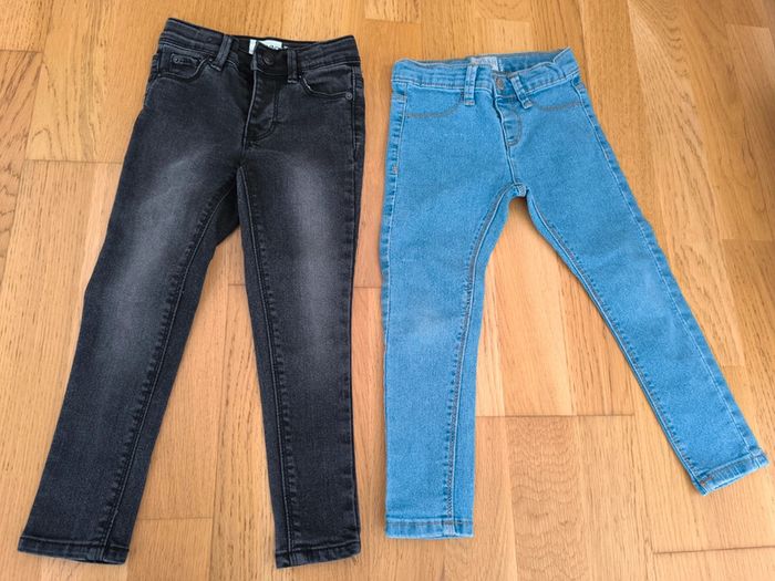 Lot de 4 pantalon 4/5 ans - photo numéro 3