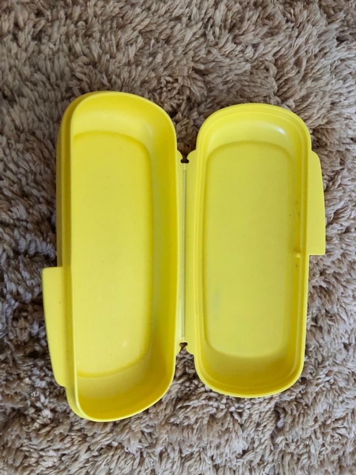 Boîte princesse Tupperware - photo numéro 2