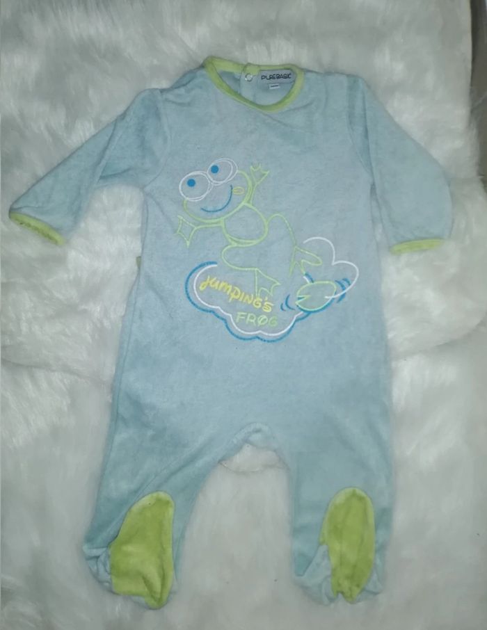 2 pyjamas - photo numéro 3