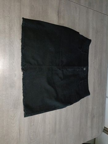 Jupe en jean noir avec fourche  Kiabi Taille 36 (convient S/M)