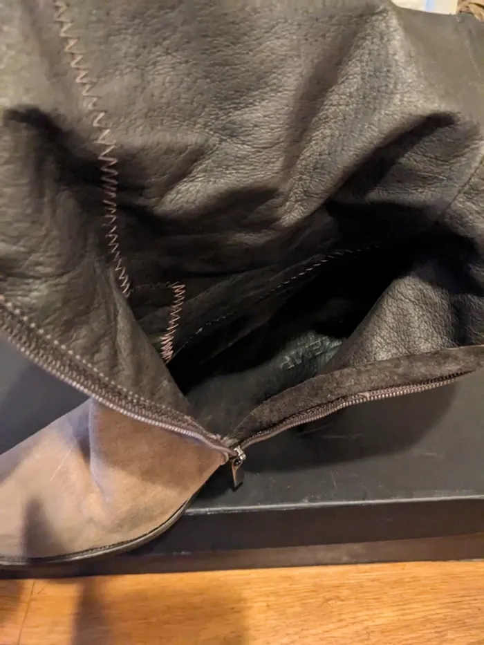 Bottes taupe cuir - photo numéro 9