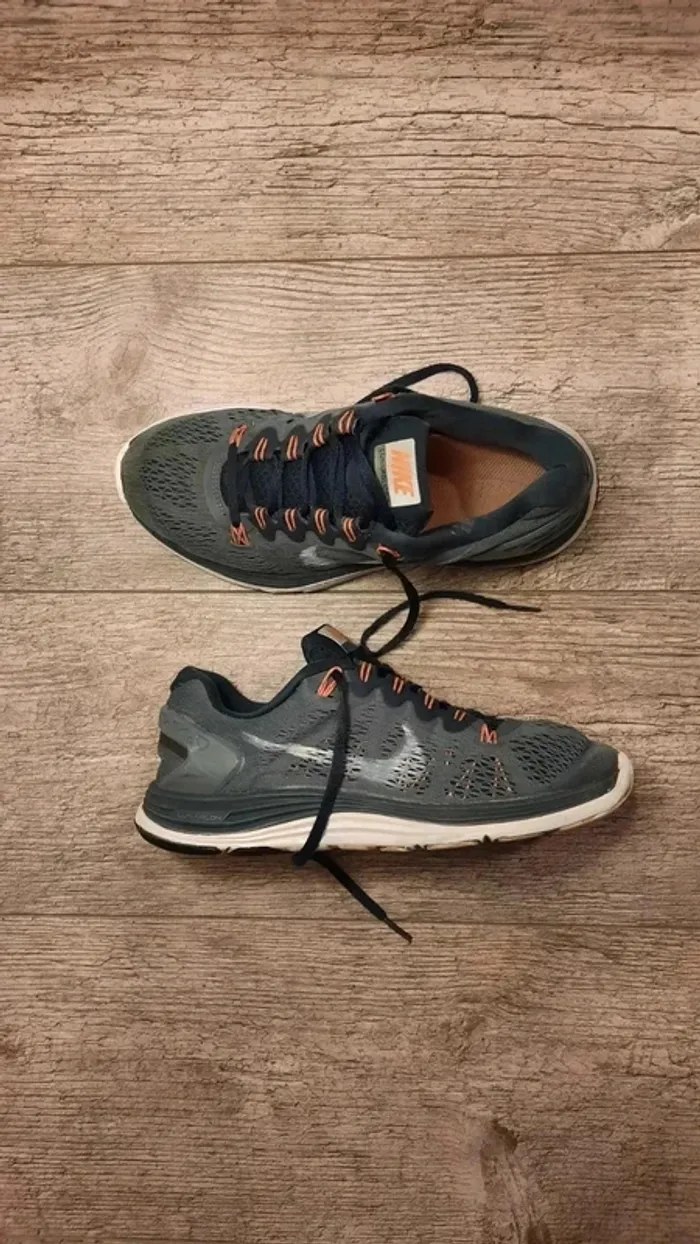 Basket Nike Lunarglide 38 - photo numéro 2