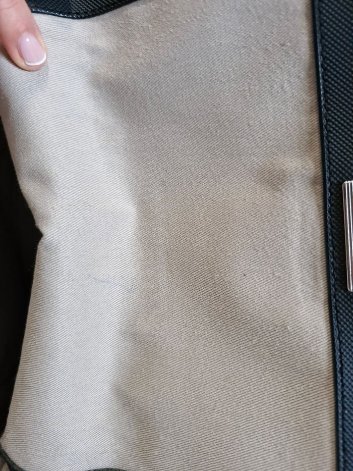 Sac lacoste - photo numéro 10