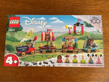 Boîte lego le train en fête Disney 43212 Neuve