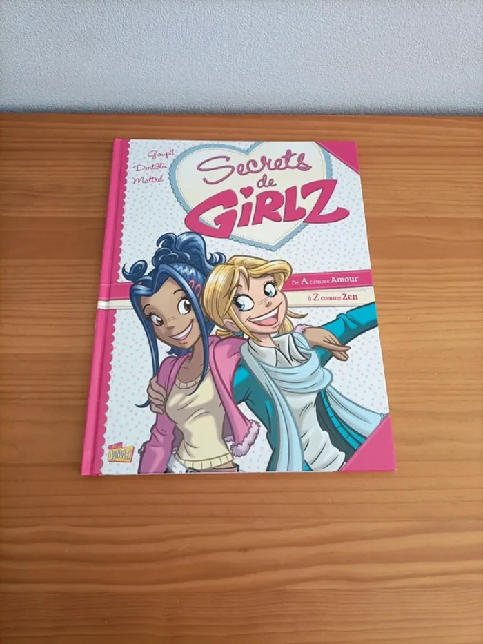 Livre BD - Secret de girlz