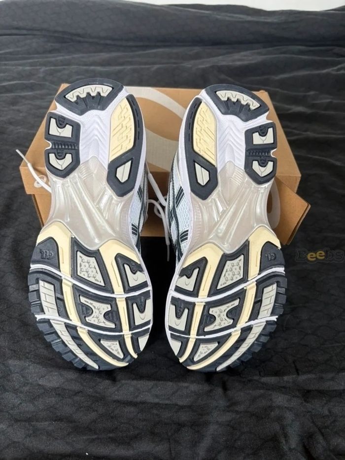 Asics Gel-Kayano 14 Taille 39 - photo numéro 5