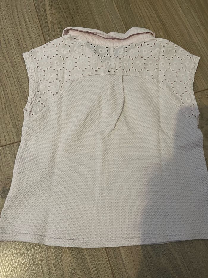 Teeshirt polo rose pale okaidi 5ans broderies anglaises - photo numéro 3