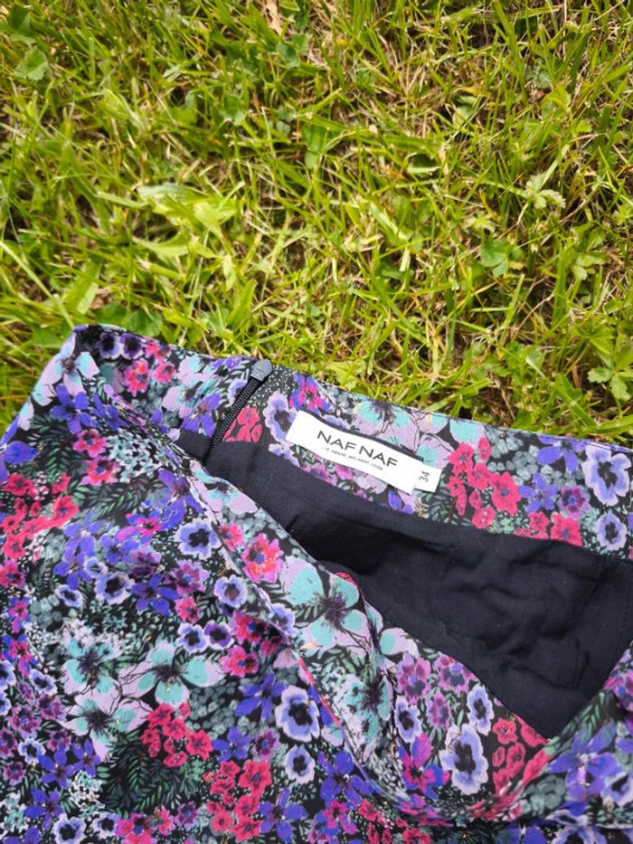 Jupe fleurs Naf Naf - photo numéro 2
