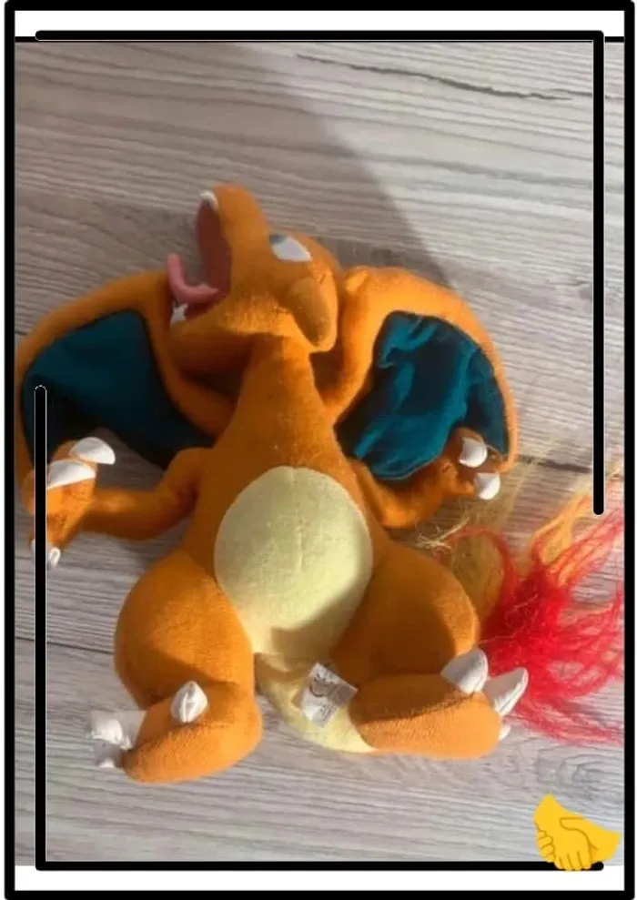 Peluche Pokémon Dracaufeu - photo numéro 4