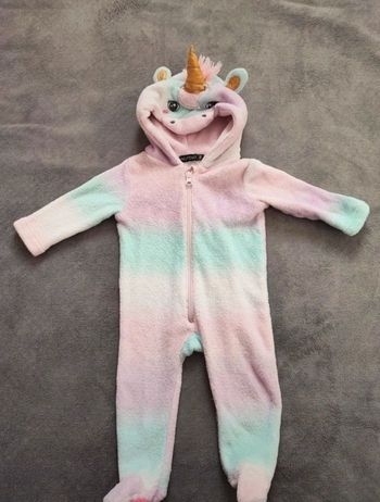 Surpyjamas licorne 6 mois