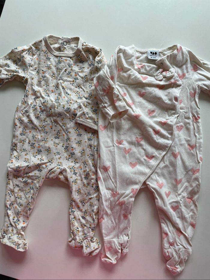 Pyjama 6 mois fille LOT - photo numéro 3