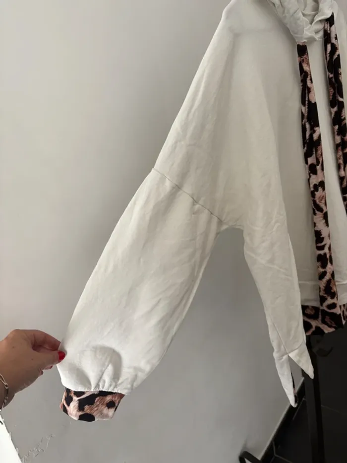 Haut blanc et léopard Taille Unique - photo numéro 2