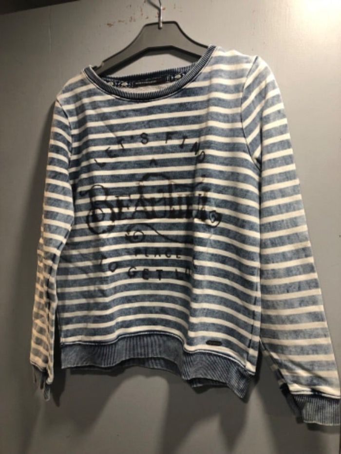 Pull 12 ans