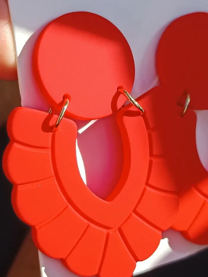 Boucles d'oreilles rouge - photo numéro 3