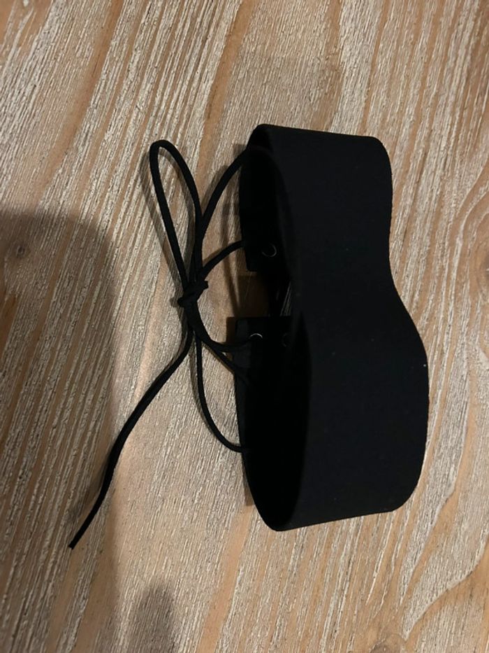 Tour de cou - photo numéro 2