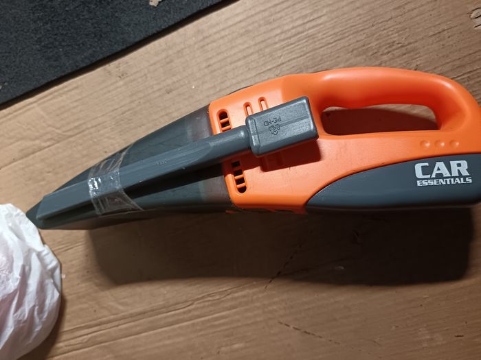 Aspirateur voiture - photo numéro 3