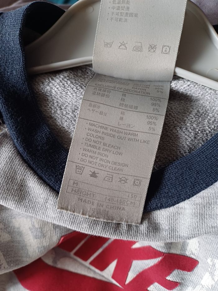 Pull Nike - photo numéro 4