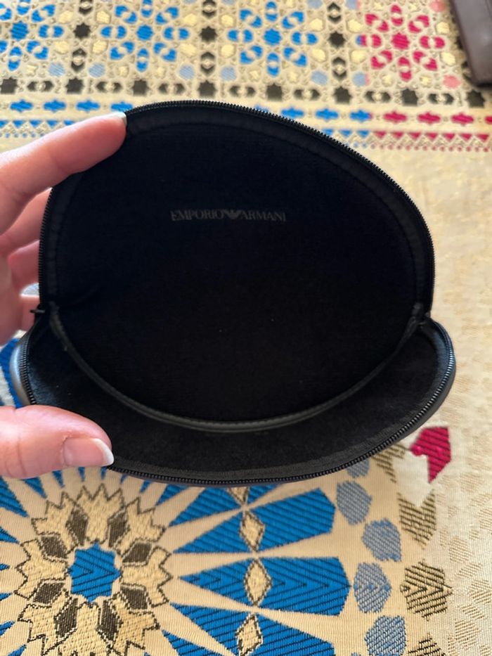 Boîte à lunettes Emporio Armani - photo numéro 3
