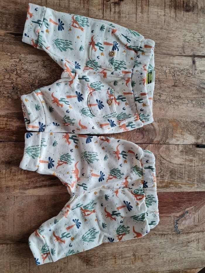 Pantalon bébé 1 mois - photo numéro 8