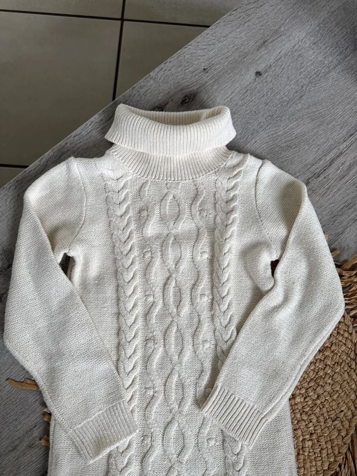 Robe pull Kiabi 8 ans - photo numéro 4