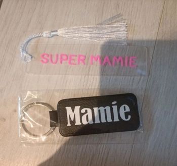 Porte clé et marque page