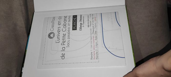 Livre couture neuf - photo numéro 4