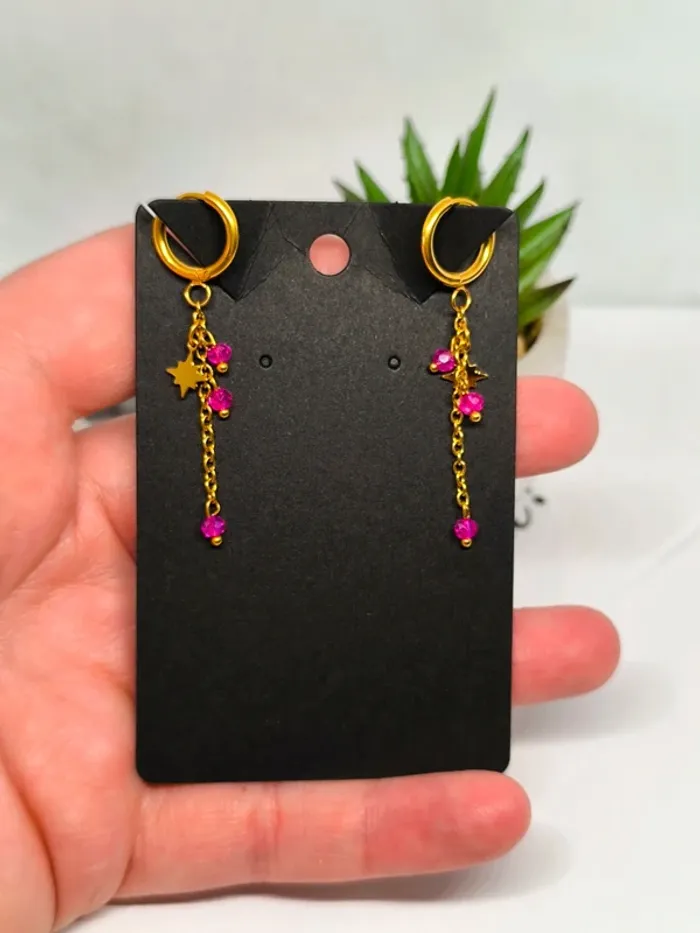 Boucles d'oreilles dorées étoile polaire et perles fushia - photo numéro 5