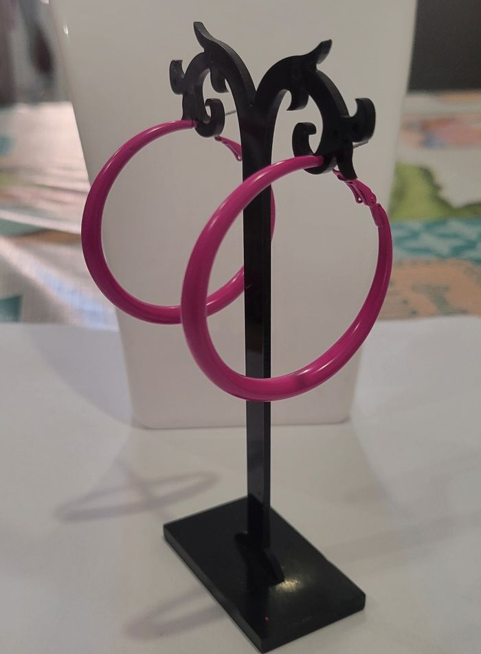 BOUCLES D'OREILLES ANNEAUX CREOLES ROSE FUSHIA SOIREE ANNEE 80 ! NEUF