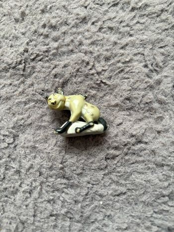 Figurine Shenzi roi lion Disney X Kinder Nestle