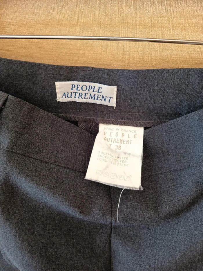 Pantalon femme. Marque people autrement. (D64) - photo numéro 4