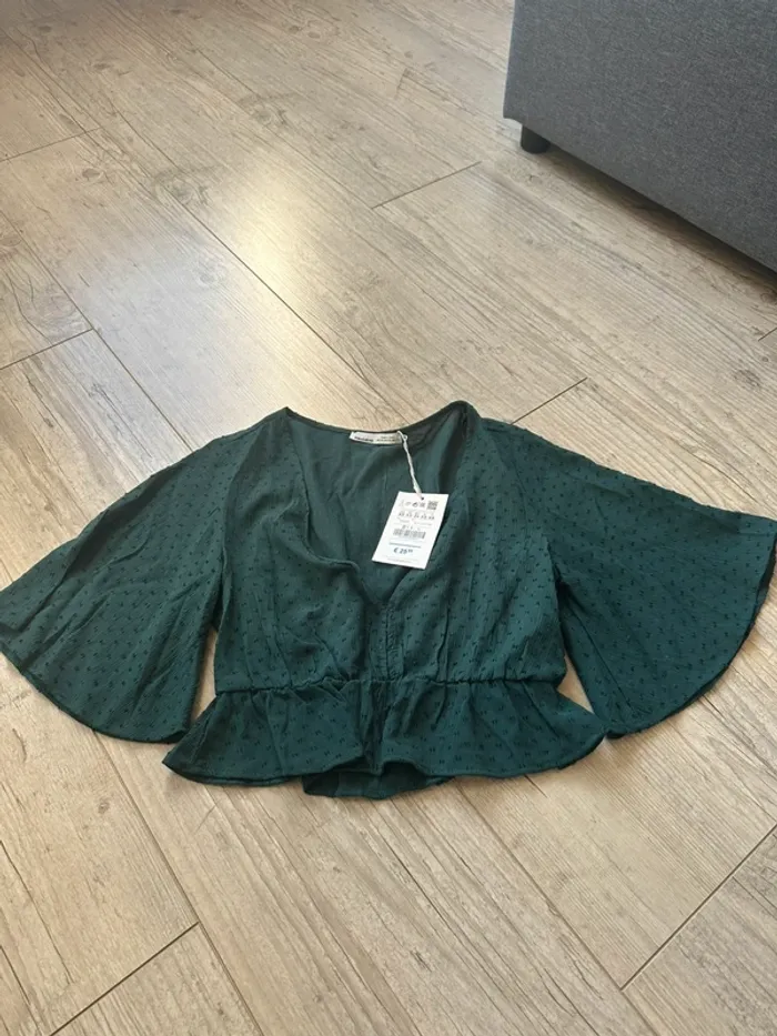 blouse plumetis pull and bear vert xs