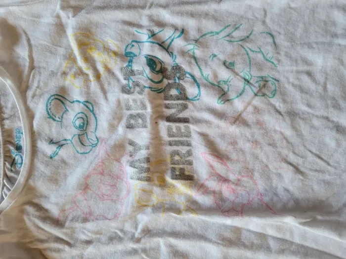 Lot 2 shorts et 1 t-shirt disney - photo numéro 4