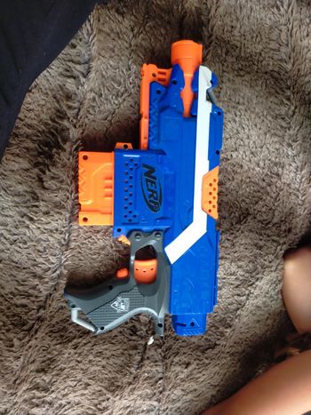 Pistolet nerf