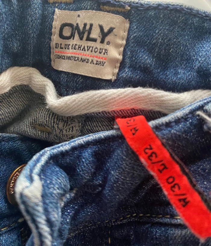 Jeans Only - photo numéro 3