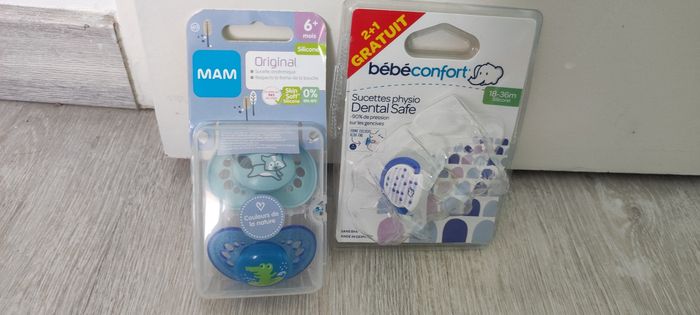 Lot de sucettes anatomique et physio