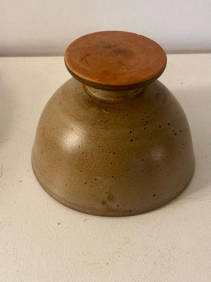 Très joli bol sur pied en grès - photo numéro 5