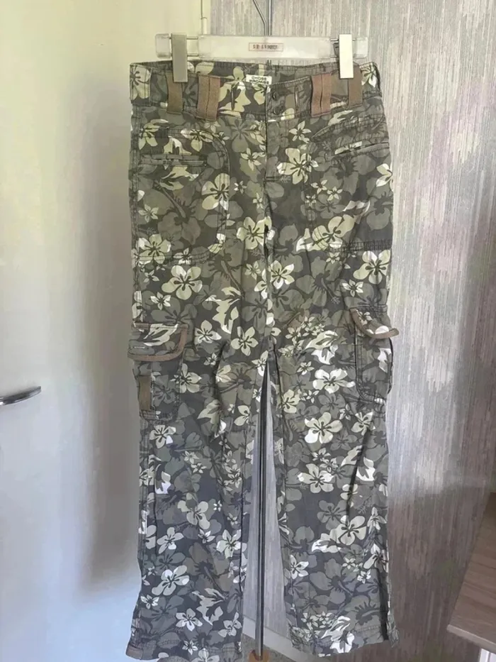 Pantalon de fleur taille 36 marque chose promise•